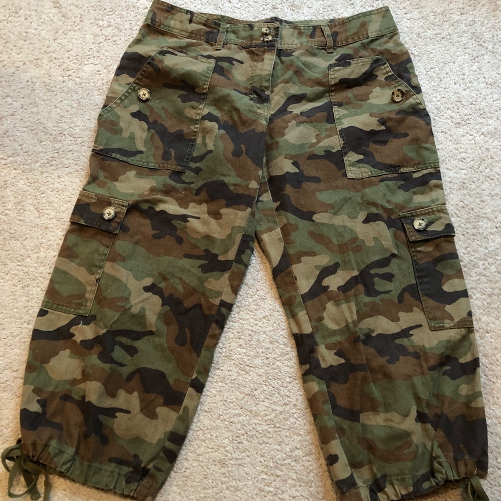 Michael by Michael Kors Camo Cargo Capri